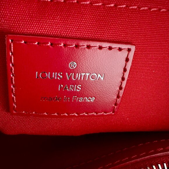 Red Epi Leather Passy PM Bag - Picture 11 of 15